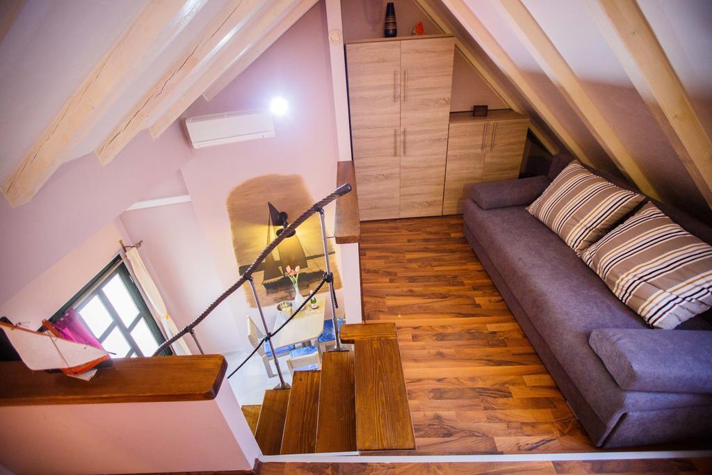 Studio Apartments Bonaca سبليت المظهر الخارجي الصورة