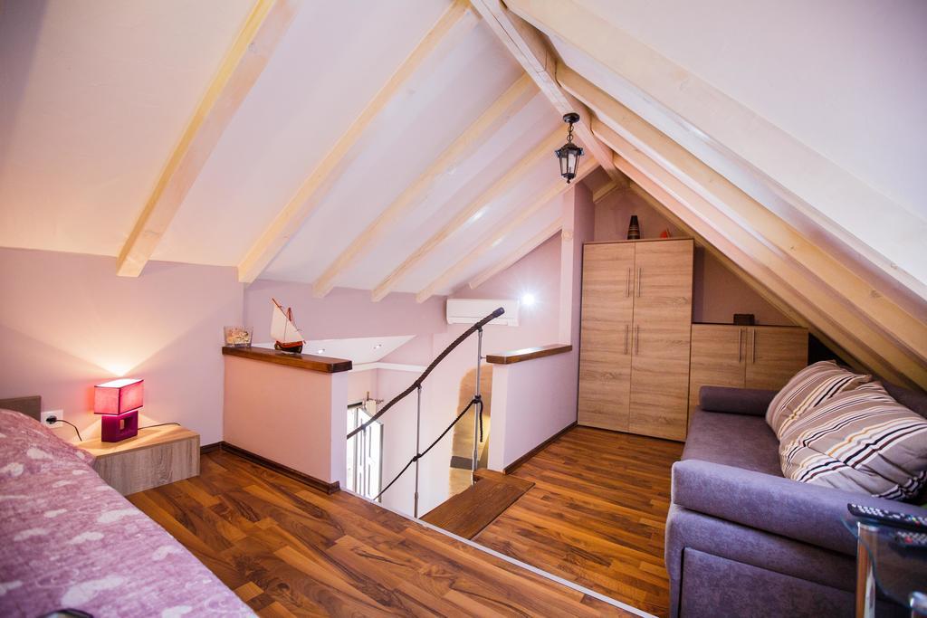Studio Apartments Bonaca سبليت المظهر الخارجي الصورة