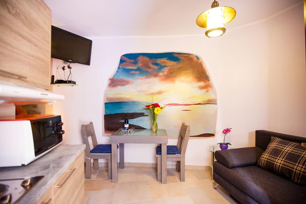 Studio Apartments Bonaca سبليت المظهر الخارجي الصورة