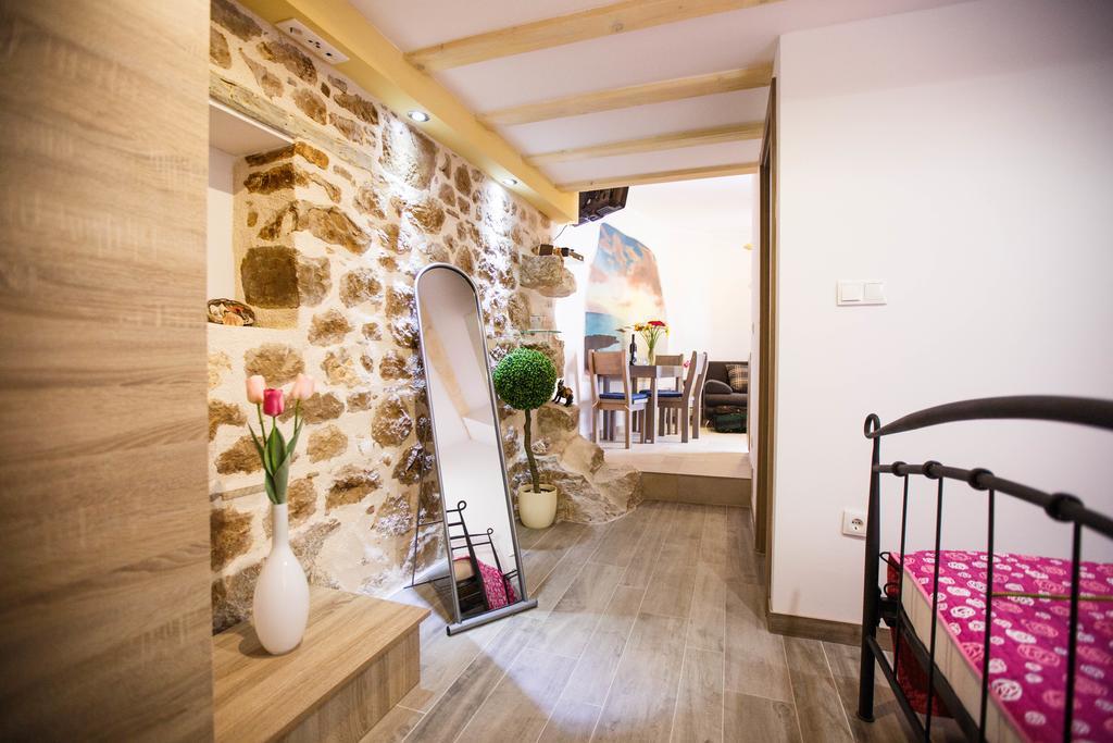 Studio Apartments Bonaca سبليت المظهر الخارجي الصورة