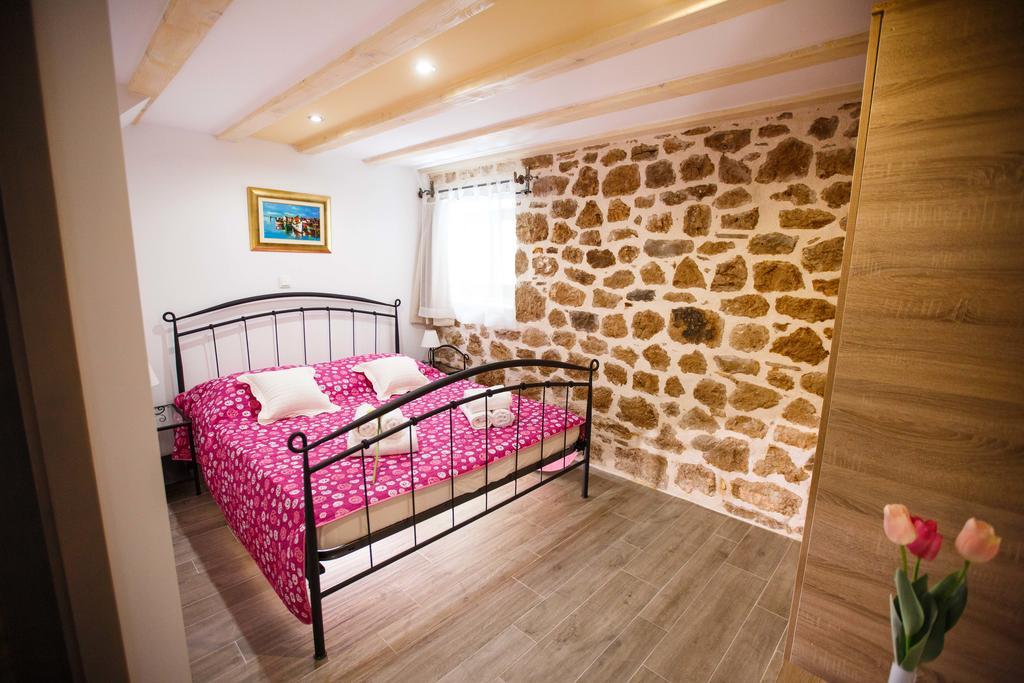 Studio Apartments Bonaca سبليت المظهر الخارجي الصورة